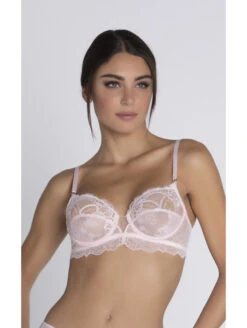 Soutien-gorge Emboitant Rose SUBLIME EN DENTELLE -sous-vêtement boutique soutien gorge emboitant rose sublime en dentelle 4