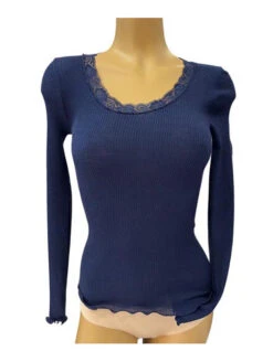 Top Manches Longues Col Rond Dentelle Bleu Marine LAINE ET SOIE 6 Top Manches Longues Col Rond Dentelle Bleu Marine LAINE ET SOIE -sous-vêtement boutique top manches longues col rond dentelle bleu marine laine et soie 2