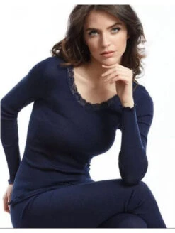 Top Manches Longues Col Rond Dentelle Bleu Marine LAINE ET SOIE